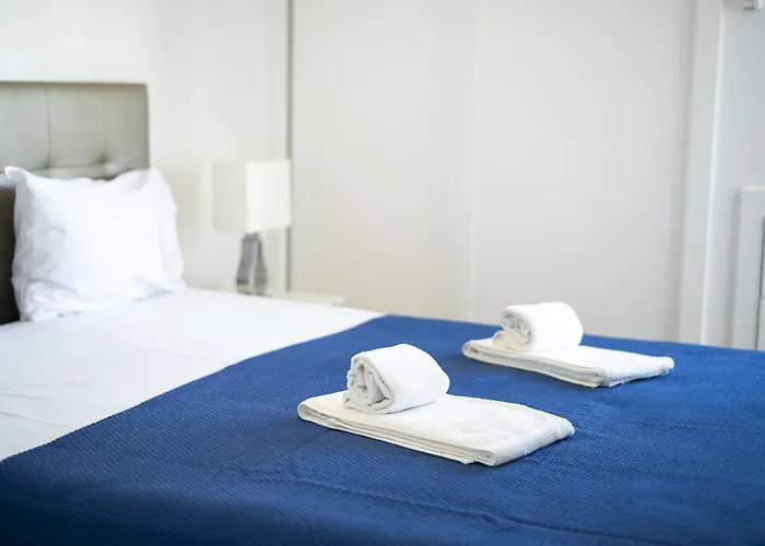 Sol De Modern Apartment-by Hdproperties Apartament