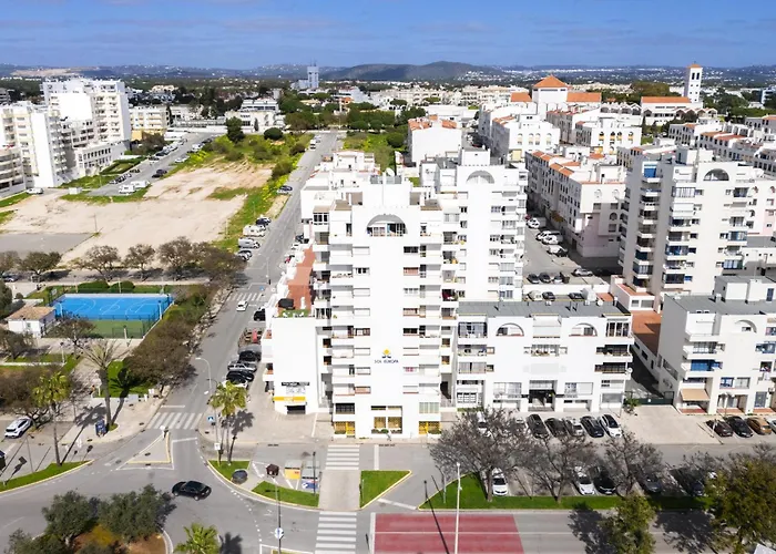 Sol De Modern Apartment-by Hdproperties